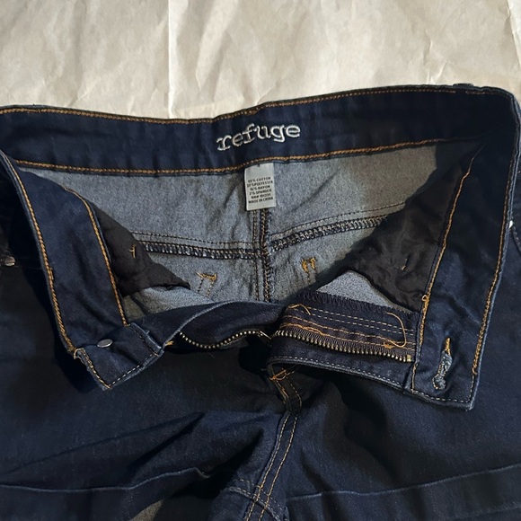 Refuge Dark Blue Jean Shorts - Picture 5 of 5